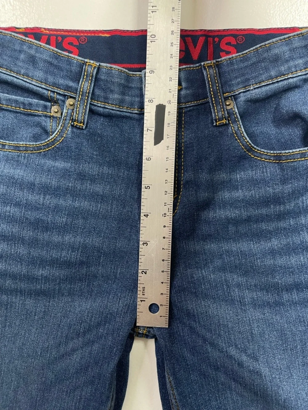 Levi's 514 Straight Fit Performance Denim Blue Jeans Boys Size 14 Reg (27x29)
